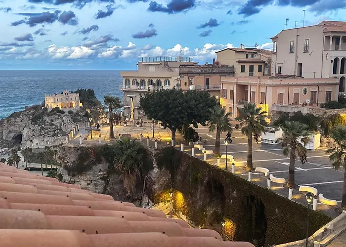 B&B Island Tropea -Sea View Rooms & Suites-